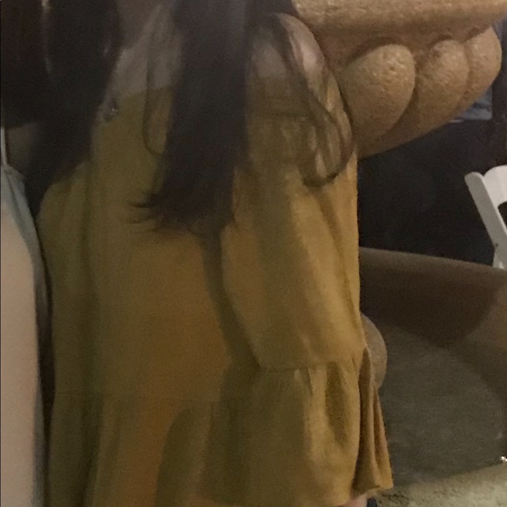 Mustard color cute top